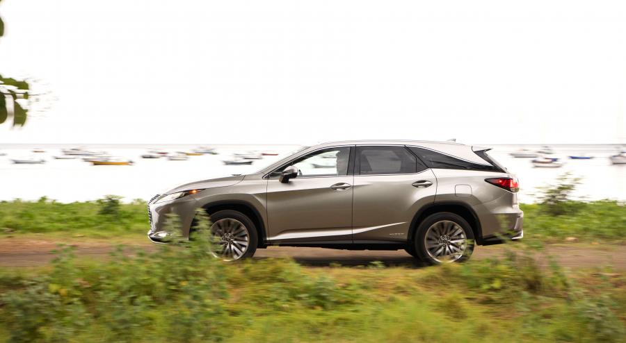  Lexus RX450hL 2019 года  (NA) (фото 25 из 40)